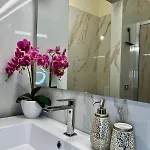 Apartamento Attico Arena,200mq Netflix Wifi Air Conditioning *