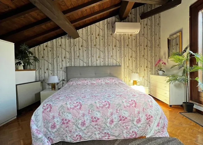 Attico Arena,200mq Netflix Wifi Air Conditioning *