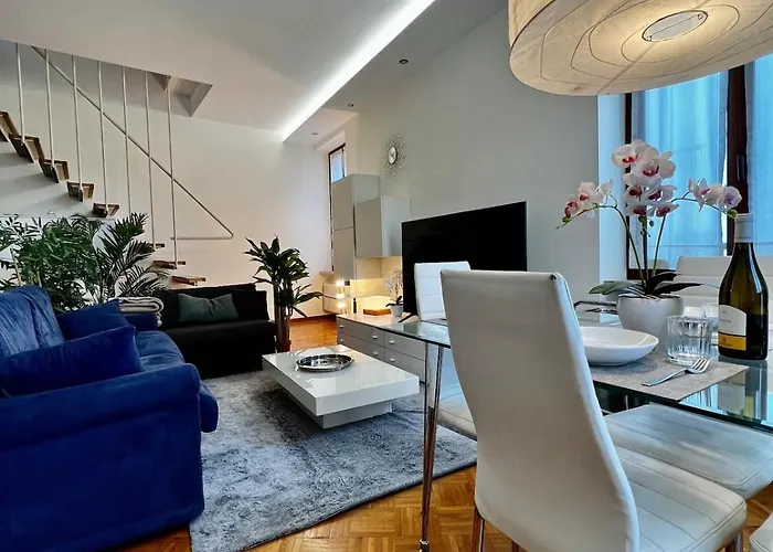 Attico Arena,200mq Netflix Wifi Air Conditioning *