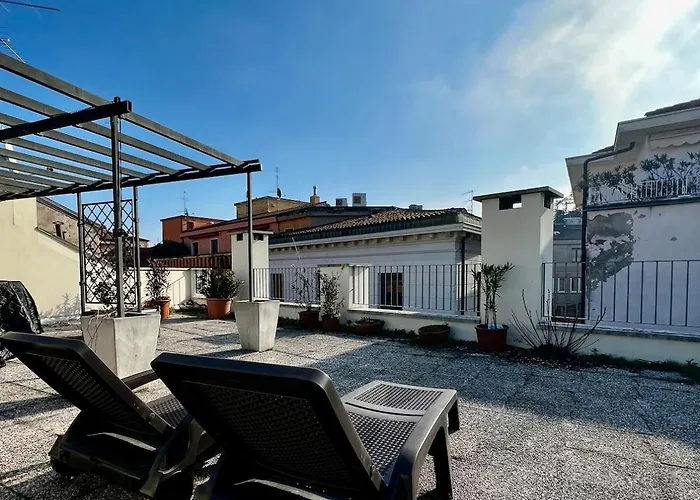 Attico Arena,200mq Netflix Wifi Air Conditioning Appartement Vérone